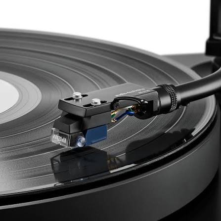 Audio-Technica AT-VM520xEB/H (Cartridge & Headshell Combination)