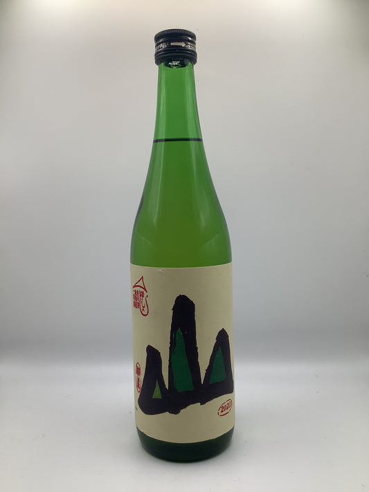 Akishika Shuzo, Yama Namagenshu (Sake)